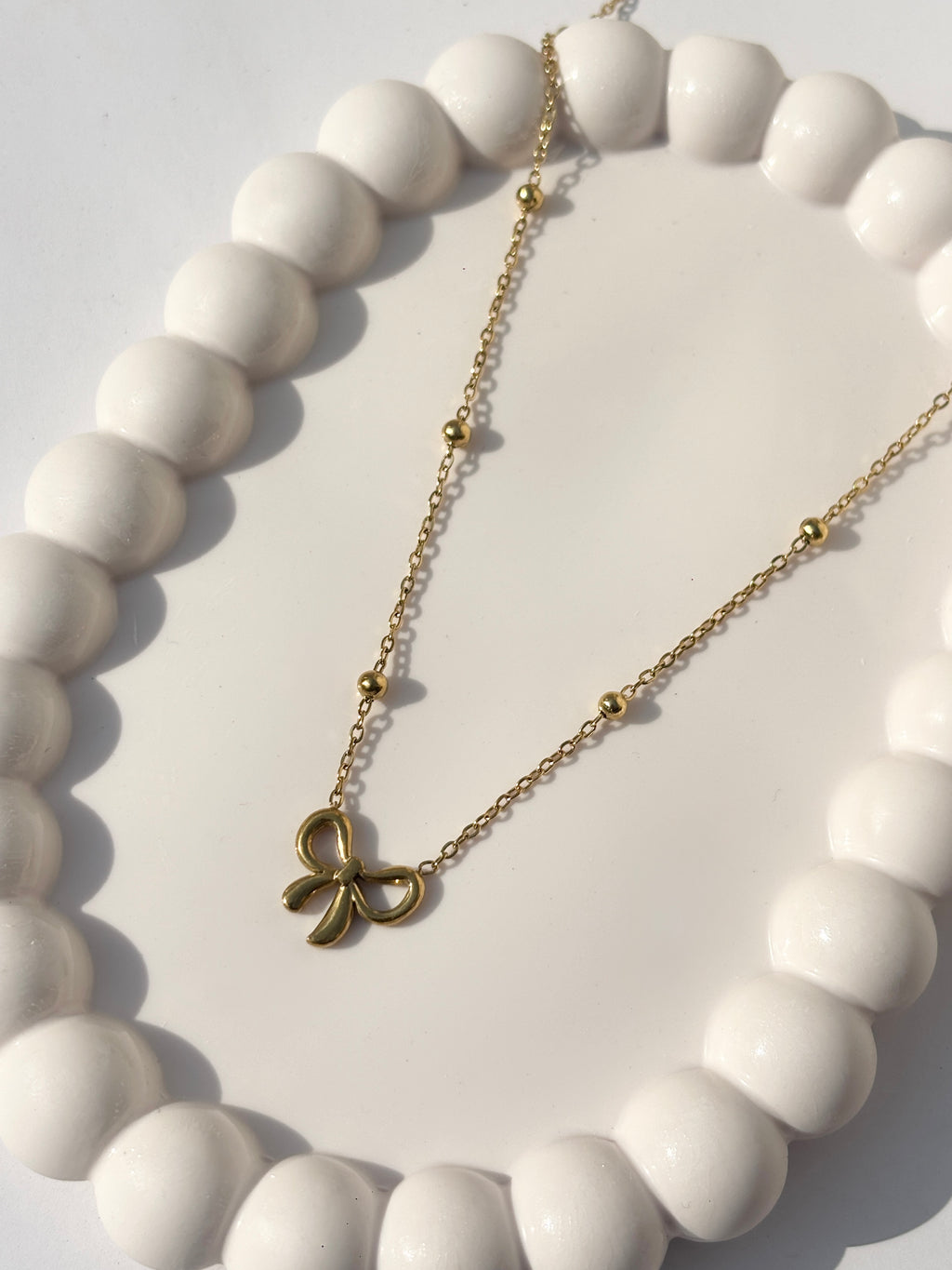 Infinite Knot